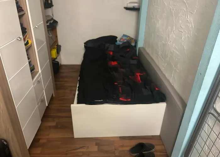 Work Sport Lägenhet Ittigen foto