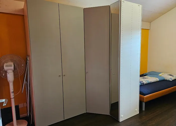 Apartament Ganzes Obergeschoss In Privathaus Mit Dachterrasse Leuzigen zdjęcie