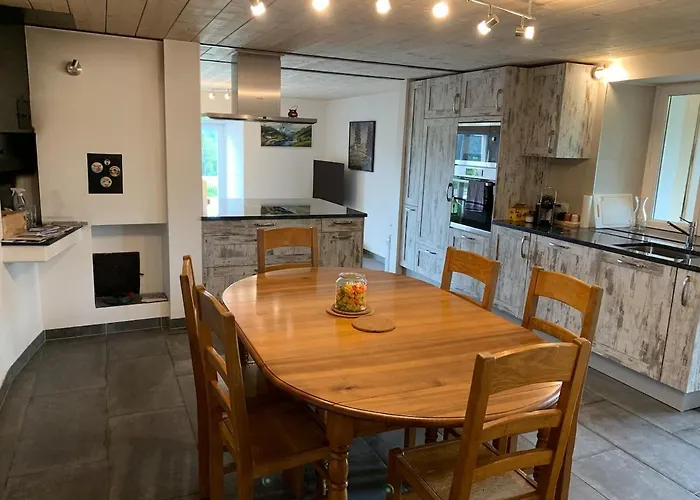 Apartament Renovated Mountain Farm With Hot Tub Sonvilier zdjęcie