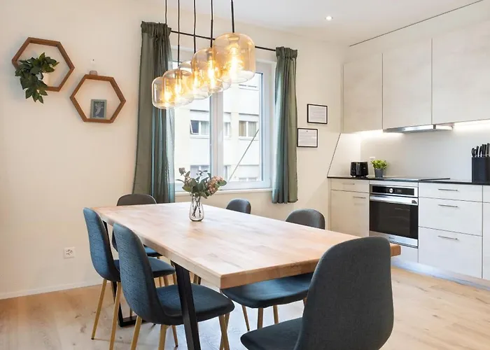 Central Alpine Stay - Modern & Free Parking Spiez képek