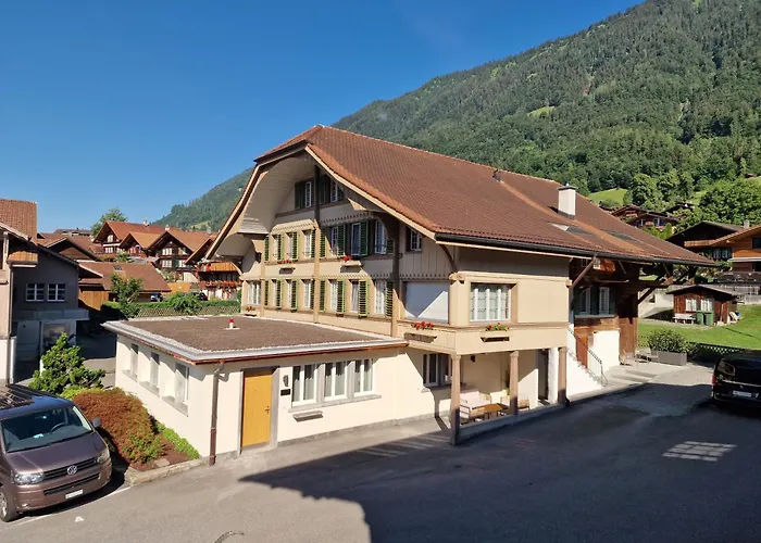 A Post, Charming And Newly Renovated Apartment In A Historic 1851 House Near Interlaken Ringgenberg Foto
