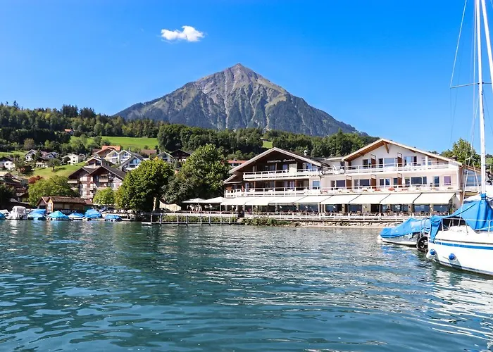 Strandhotel Seeblick Faulensee photo