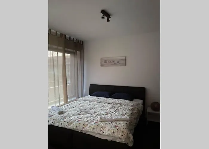 3.5 Rooms Beautiful & Cozy Apartment In Bern Muri bei Bern photo